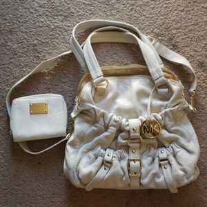 MICHAEL KORS 🔥 IVORY/GOLD - Wallet & Purse 👜